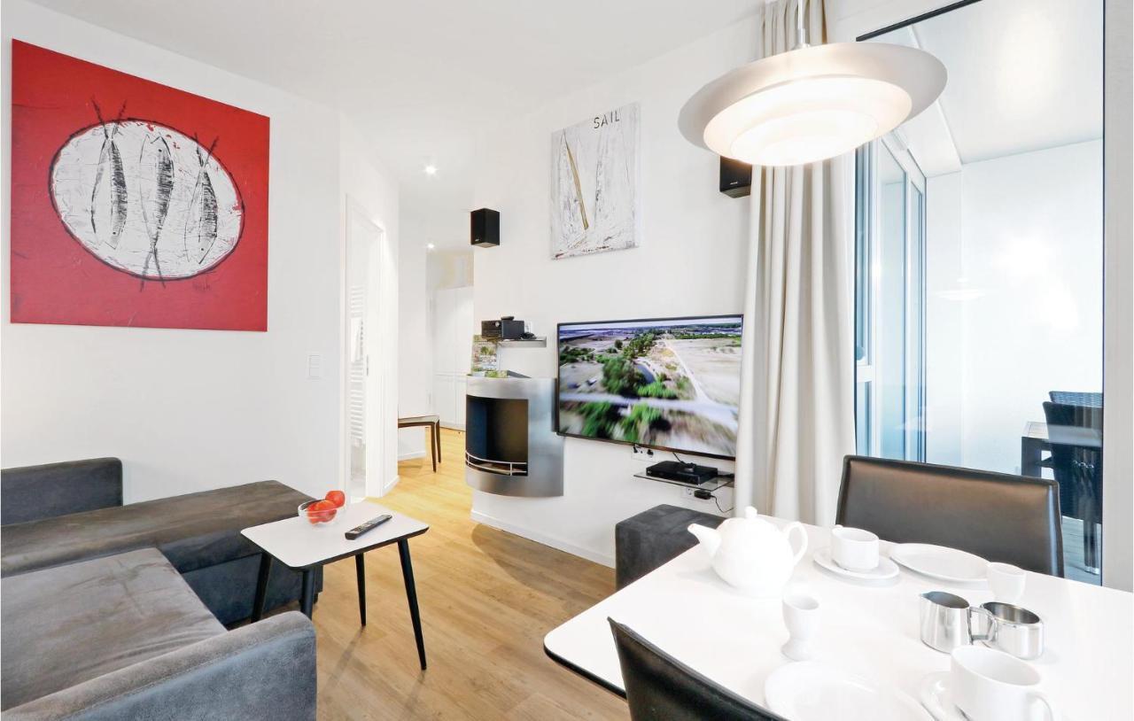 Amazing apartment in Lbeck Travemnde with 1 Bedrooms&WiFi Lübeck Buitenkant foto